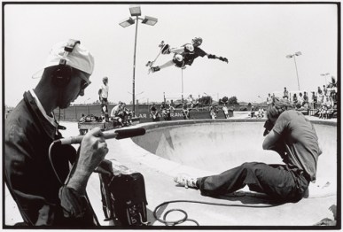 124-craig-stecyk-tony-hawk-stacy-peralta-del-mar-skate-ranch